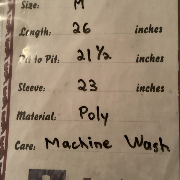 Old Navy blouse. long sleeved pull on . Size Medium. Burgundy. - Picture 13 of 13